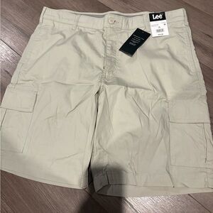 Men’s Lee Cargo Shorts Size 38